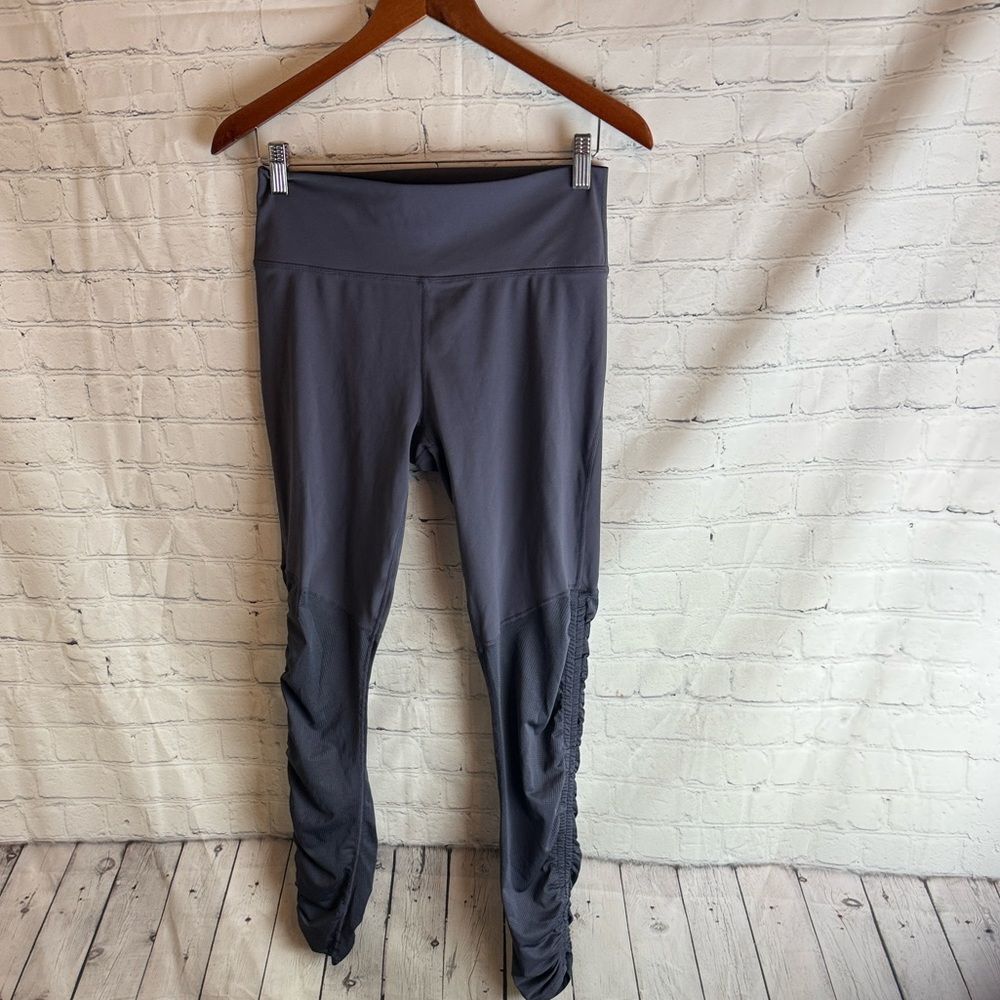 Fabletics Cashel Powerform leggings Large